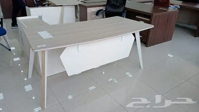 مكاتب  مكتب  جديد  تشكيلة مكاتب  مكاتب كلاسك. 4