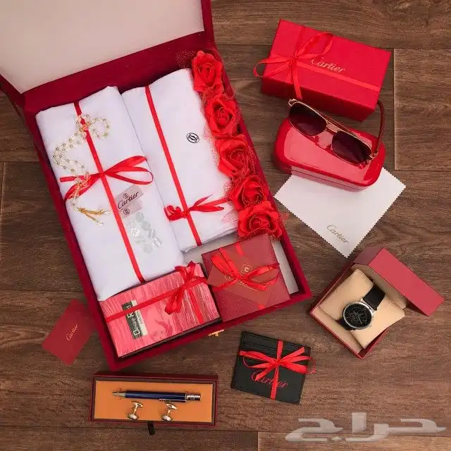 طقم رجالي كامل (شماغات) 20