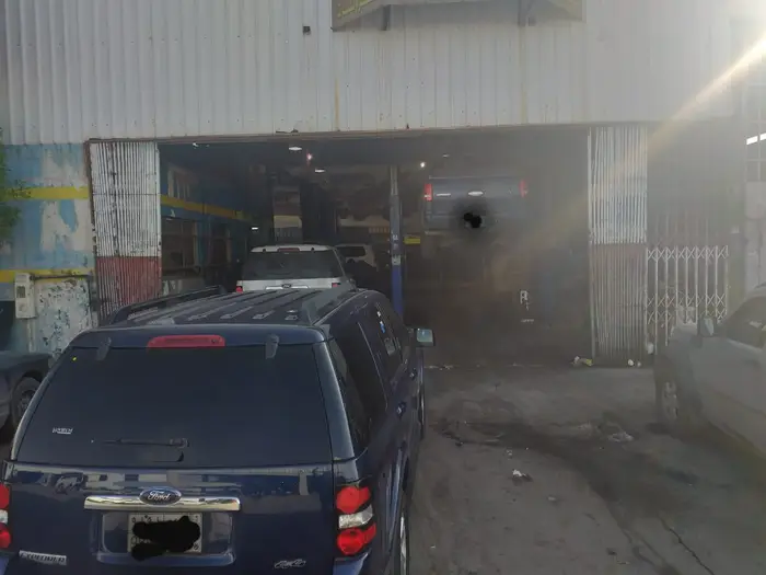 ورشة قيرات  مكائن  27