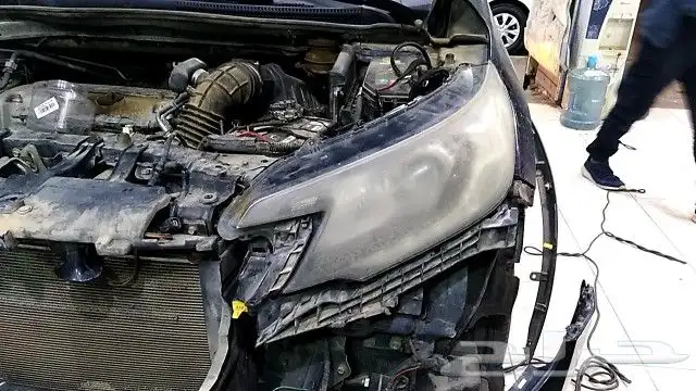 عدسات سيارات 12