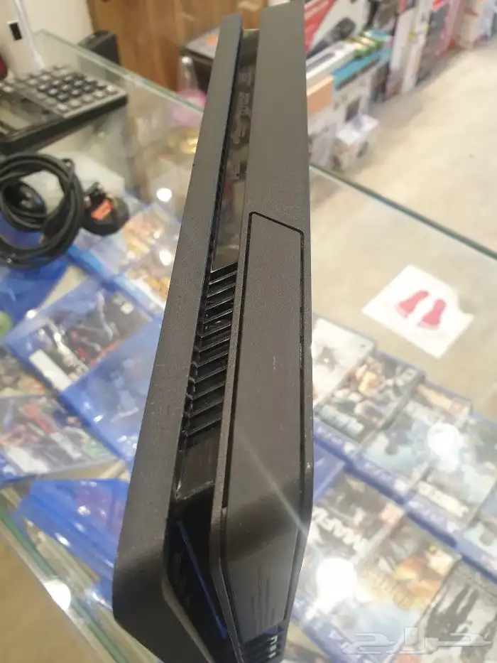 بلايستيشن4 ps4 slim 1tb 2