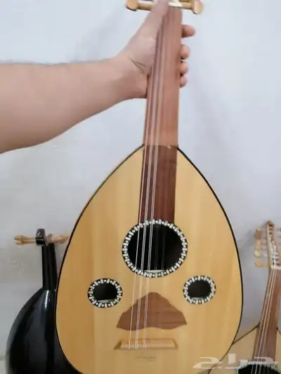عود موسيقي صناعه مصريه للبيع 3
