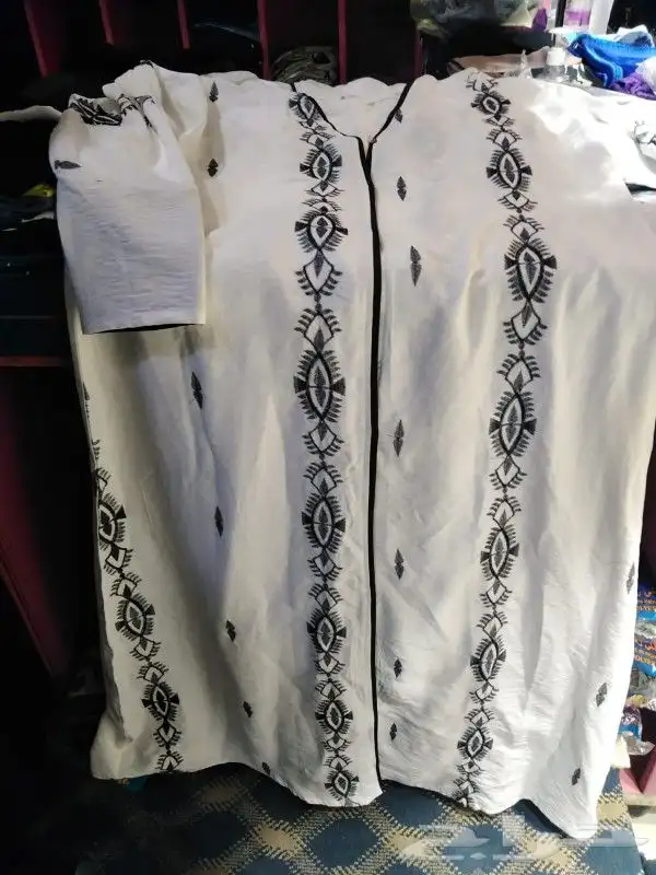 عبايات جمله للبيع الاسعار من 50الى 100 44