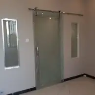 قزاز مكاتب ومحلات تجاريه زجاج سكريت والمرايا 1