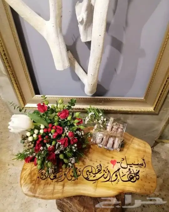 خطاط حسام -كتابة ع أي شي تبيه -دورات تعليم خط 8