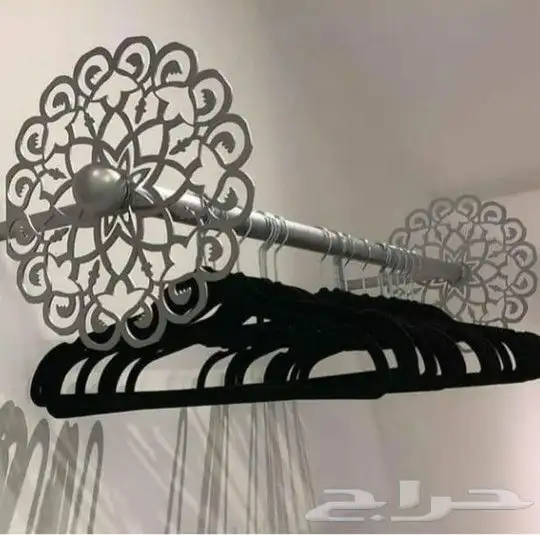 علاقة عبايات وملابس وتوصيل مجاني 0