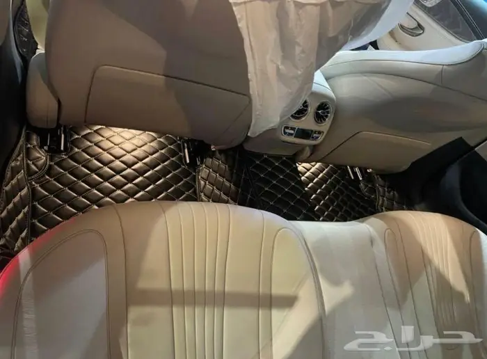 دعاسات أرضية جلد عازل لجميع السيارات VIP 5