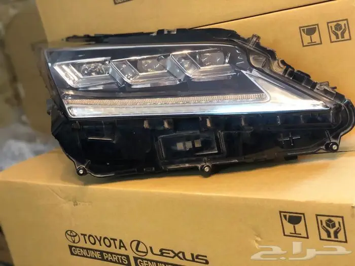 شمعه لكزس RX350 يمين 2016 3