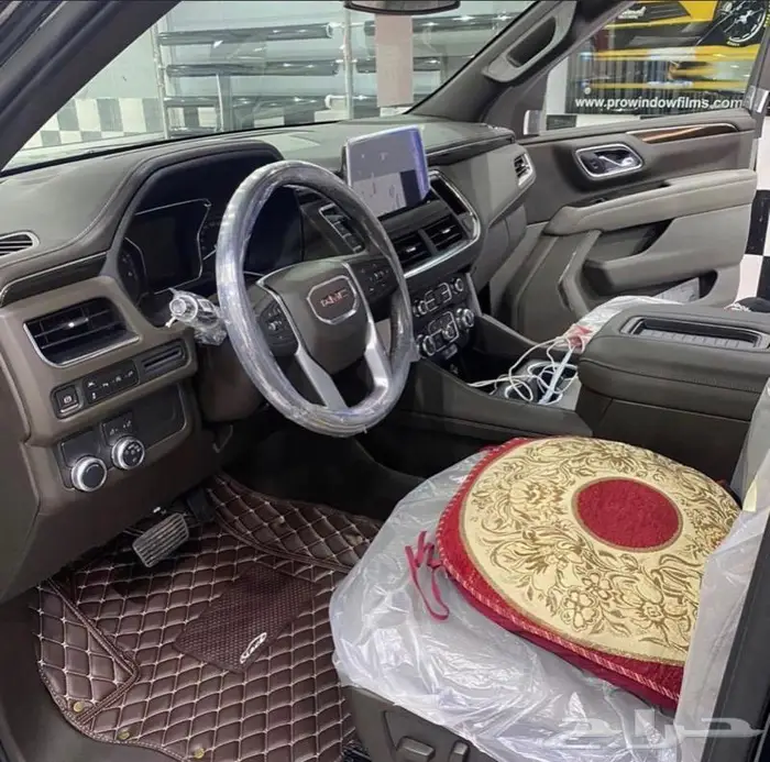 دعاسات أرضية جلد عازل لجميع السيارات VIP 27