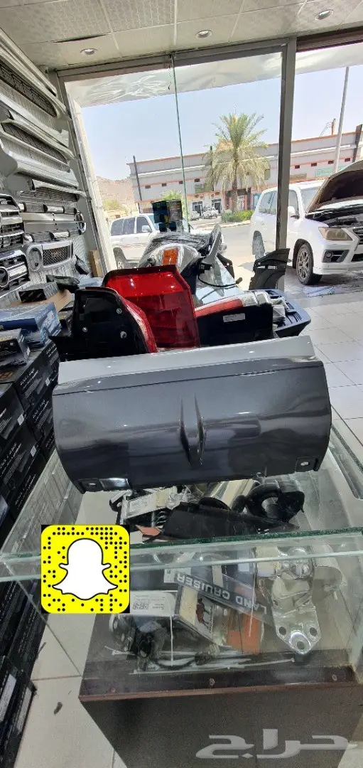 صدامات جيب لكزس 2015 اصلي وتايوان  23