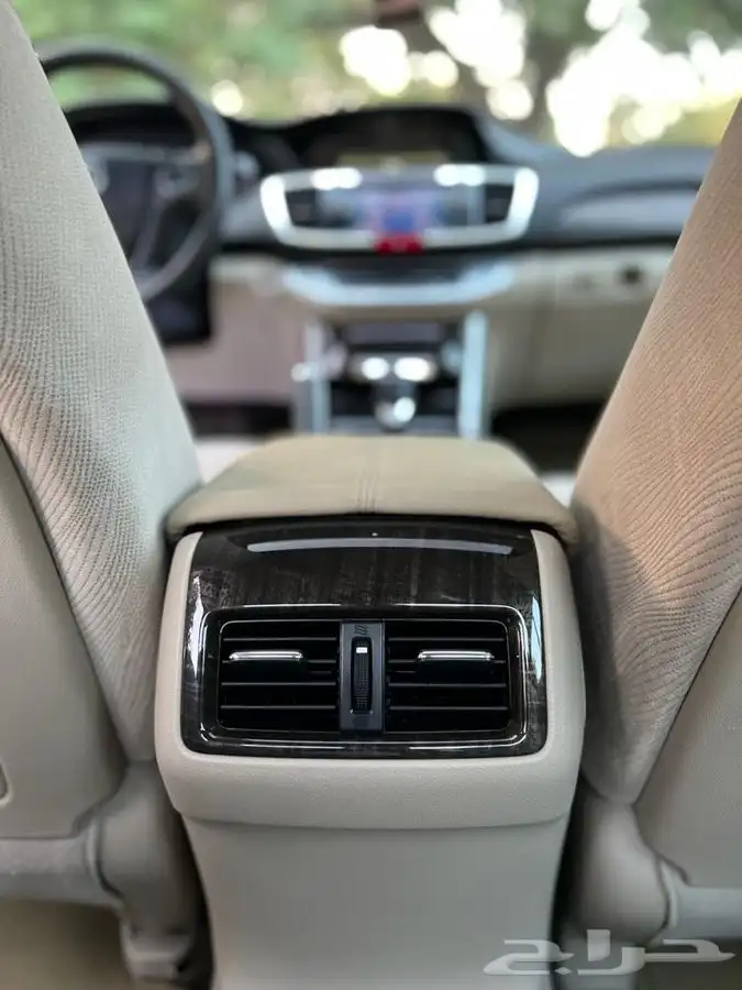 هوندا اكورد 2013 فل كامل ممشى قليل (( تم البيع )) 38