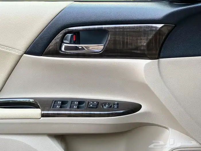 هوندا اكورد 2013 فل كامل ممشى قليل (( تم البيع )) 37