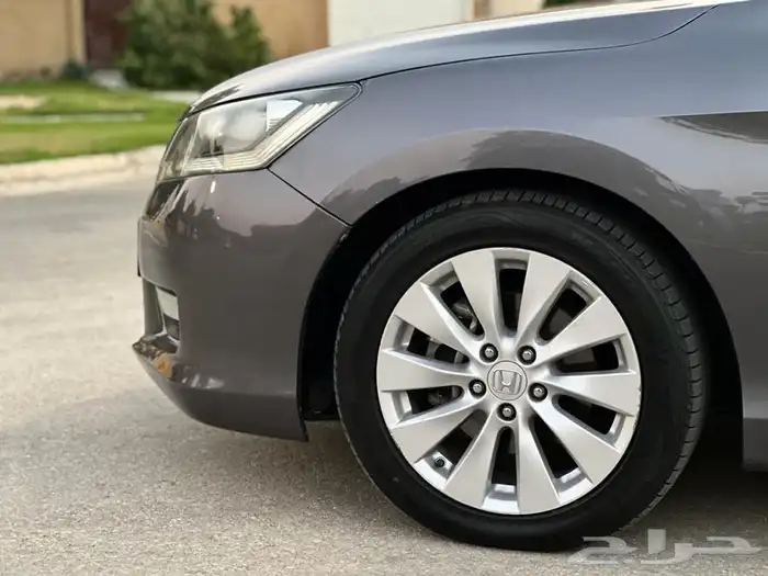 هوندا اكورد 2013 فل كامل ممشى قليل (( تم البيع )) 23