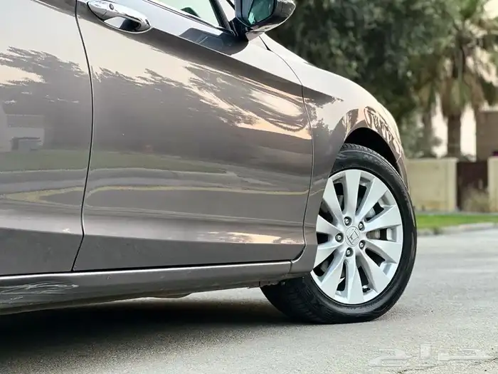 هوندا اكورد 2013 فل كامل ممشى قليل (( تم البيع )) 19