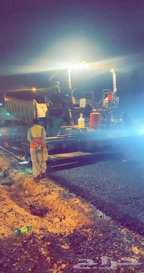 ايجار فرادة اسفلت بوكلين قشاطة 1