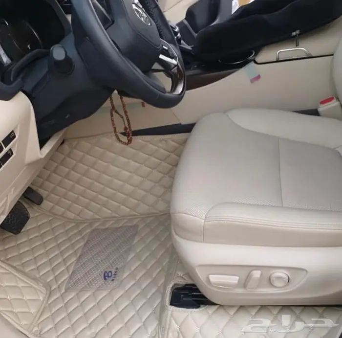 فرشات أرضية للكزس جلد من 5 طبقات VIP 32