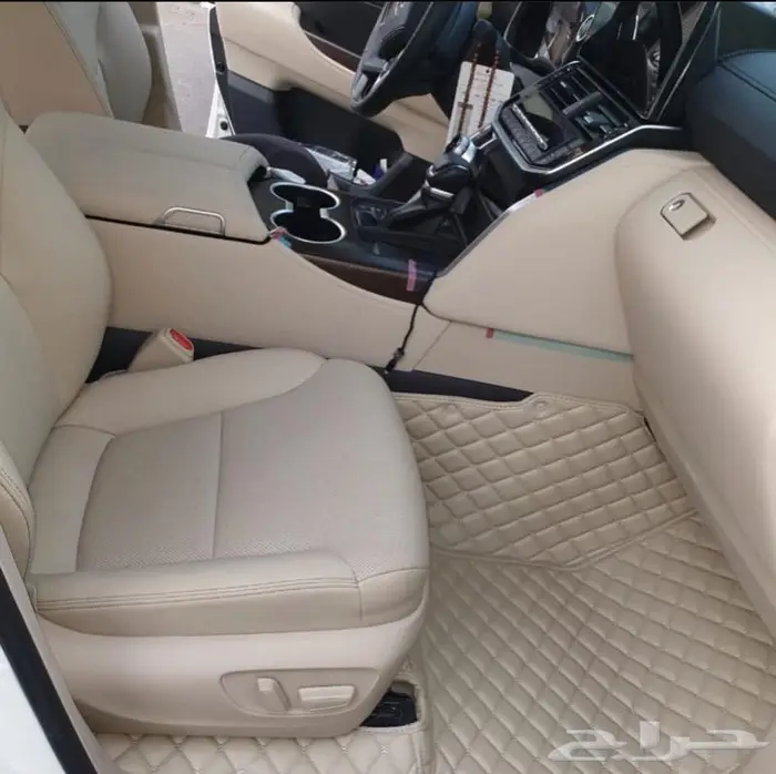 فرشات أرضية للكزس جلد من 5 طبقات VIP 37