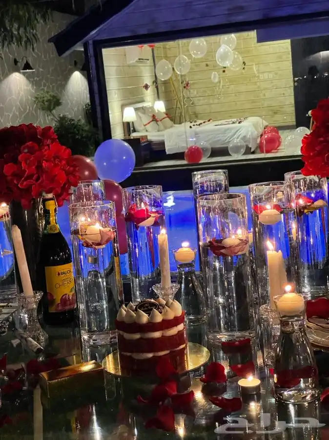 منسقة ذكرى زواج 10