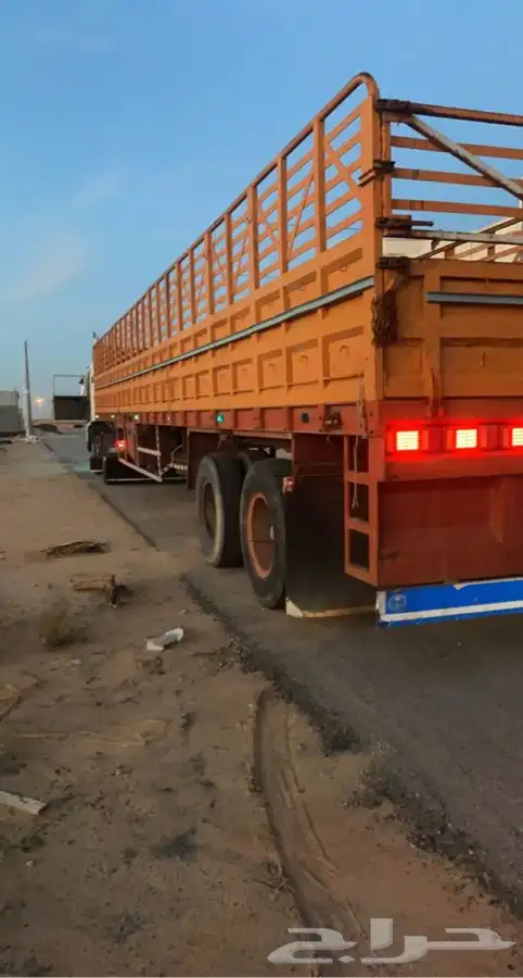 تريله جوانب عاليه لنقل البضايع 0