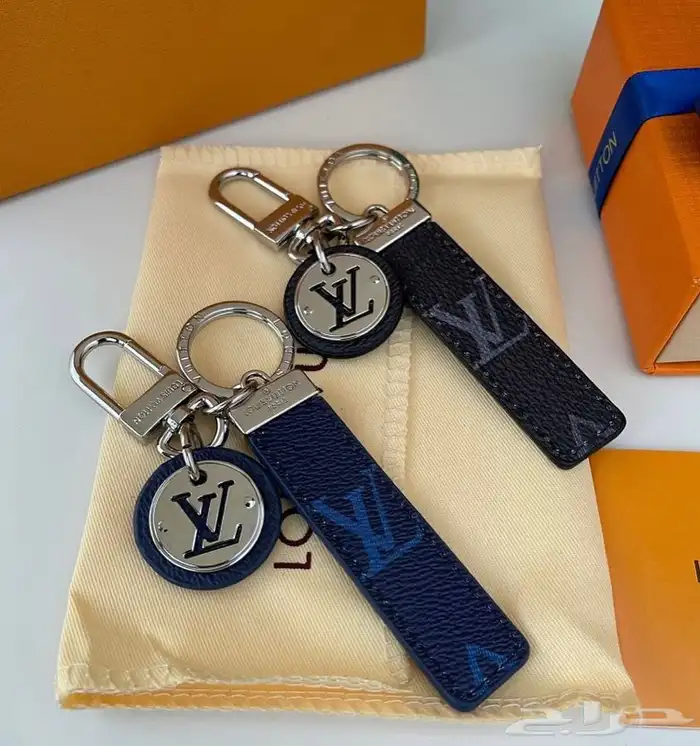 اكسسوار هاي كواليتي طبق الأصل   1