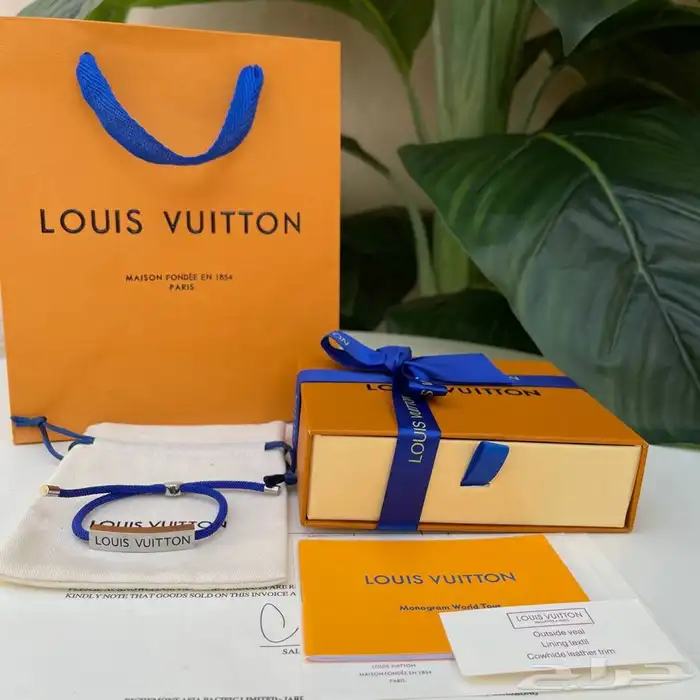 اكسسوار هاي كواليتي طبق الأصل   27