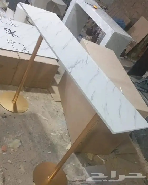 تفصيل طاولات حسب الطلب 32