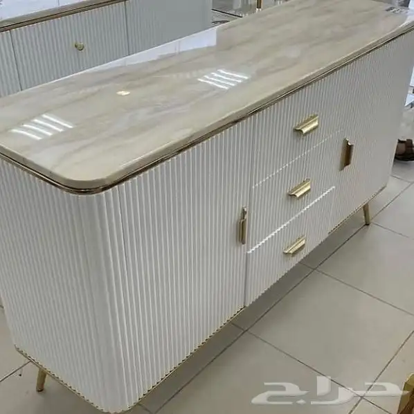 تفصيل طاولات حسب الطلب 17