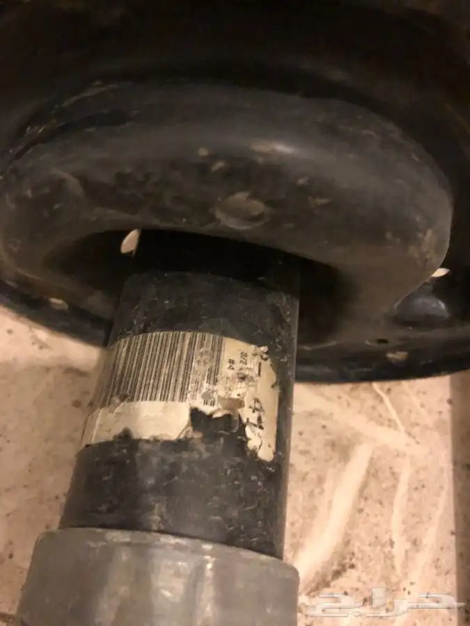 للبيع مساعدات خلفي اصلي وذرع خلفي 1