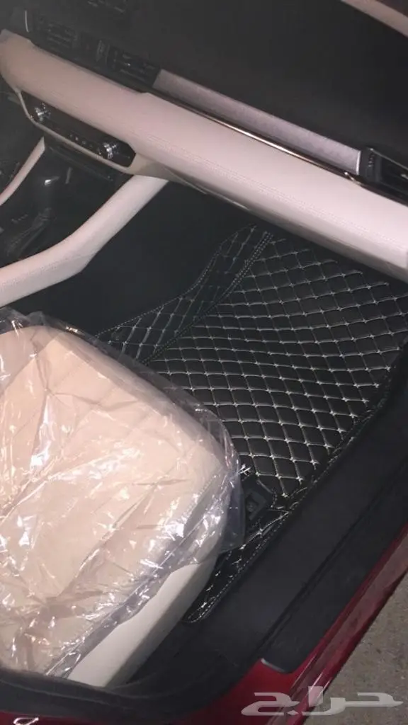 ارضيات جلد فاخره للسيارات  1
