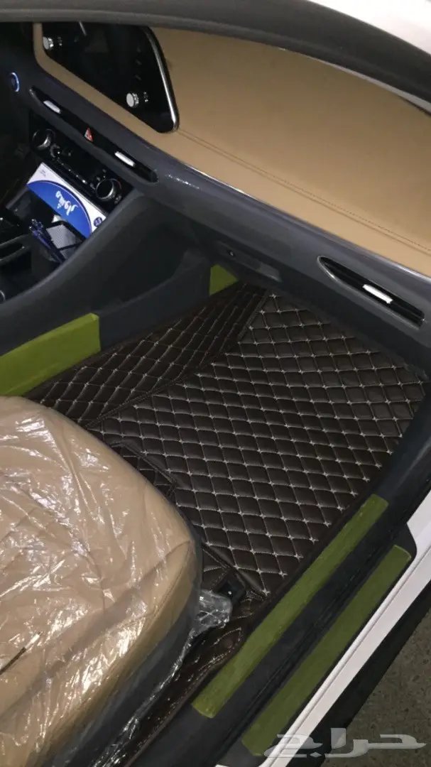 ارضيات جلد فاخره للسيارات  6