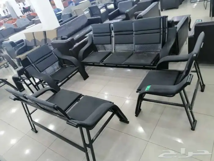 كنب انتظار جديد بالكرتون بسعر مخفض 0