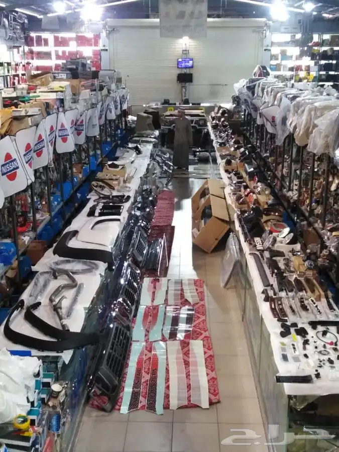 قطع وأكسسوارات نيسان باترول 88-2021أصلي وتجاري 26