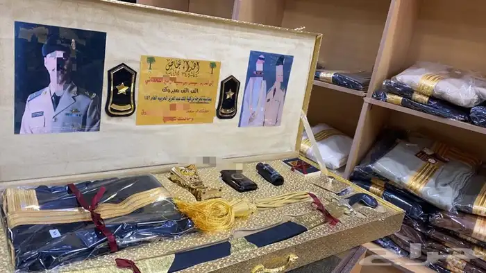 درع تذكاري تخرج ملازم سيف بشت صندوق سيوف دروع ضباط 9
