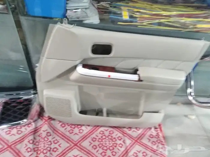 قطع وأكسسوارات نيسان باترول 88-2021أصلي وتجاري 30