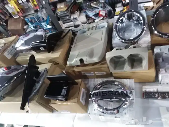 قطع وأكسسوارات نيسان باترول 88-2021أصلي وتجاري 17