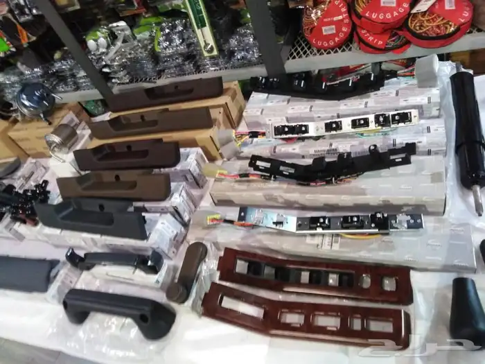 قطع وأكسسوارات نيسان باترول 88-2021أصلي وتجاري 5