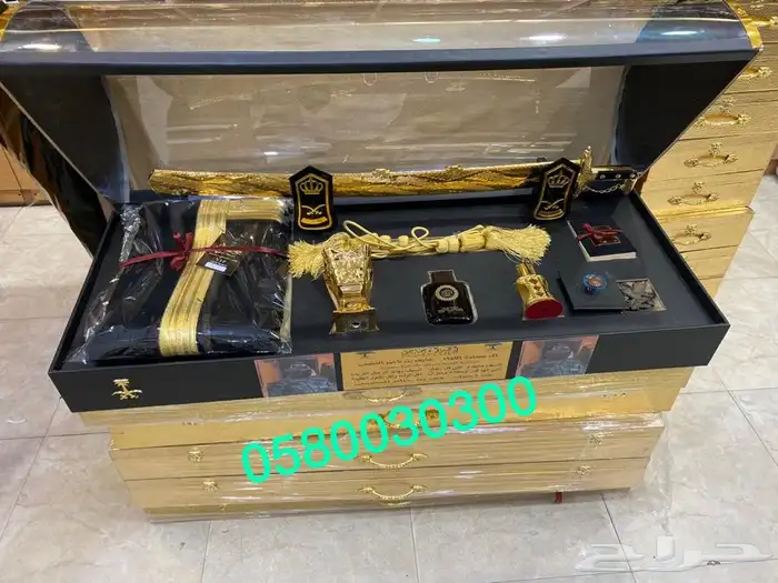درع تذكاري تخرج ملازم سيف بشت صندوق سيوف دروع ضباط 15