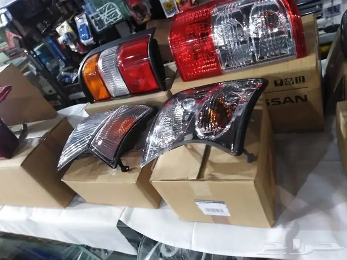 قطع وأكسسوارات نيسان باترول 88-2021أصلي وتجاري 18