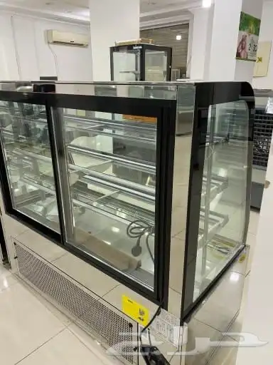 ثلاجات عرض BANCOOL للحلويات 6