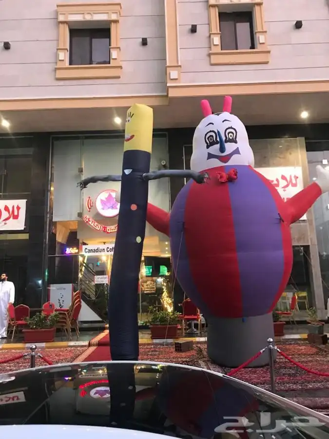 بالون راقص وليزرات لأفتتاح المحلات قوس بالون شرار ممر ملكي 16