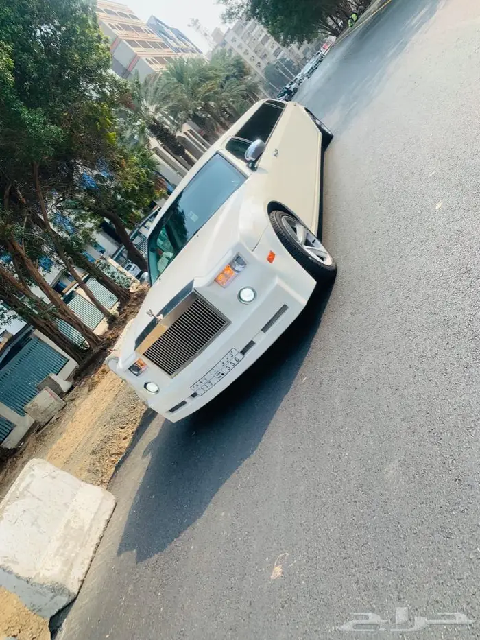 مايباخ ليموزينات فخمة ومميزة VIP لجميع مناسبات زواج 37
