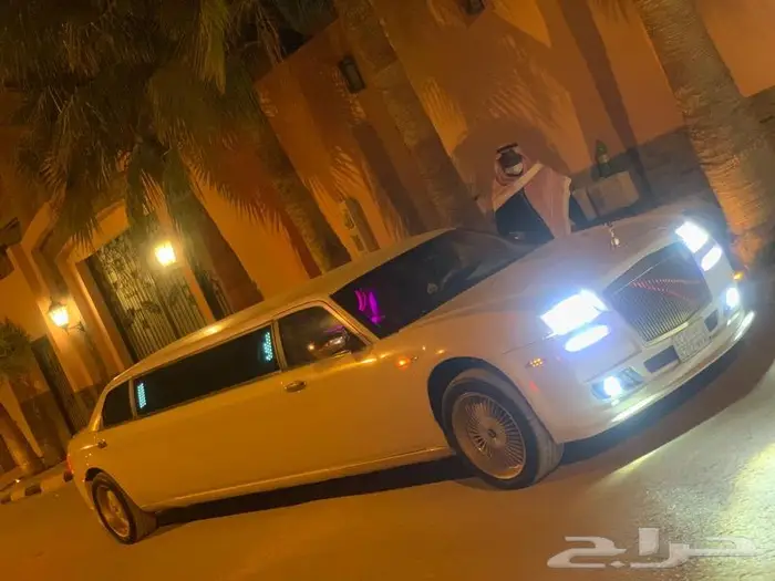مايباخ ليموزينات فخمة ومميزة VIP لجميع مناسبات زواج 39