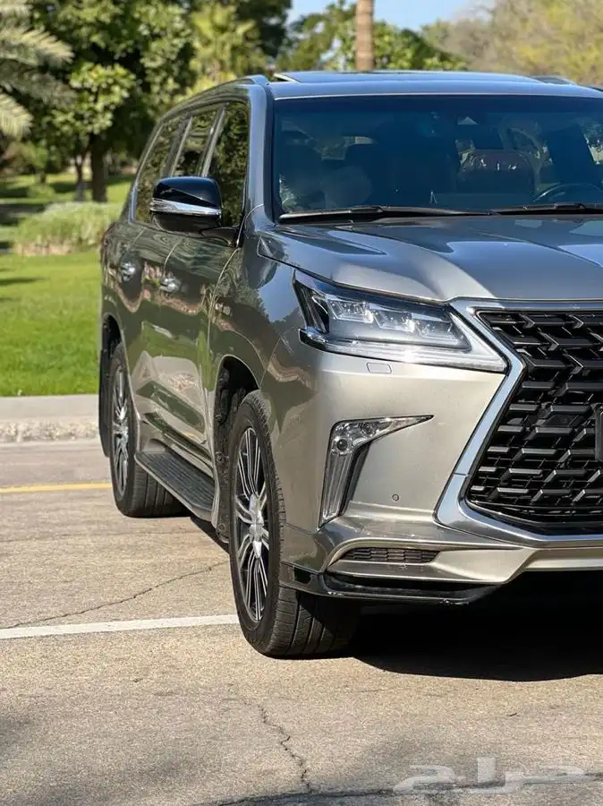 لكزس 2021 LX570-S ( تم البيع ) 10