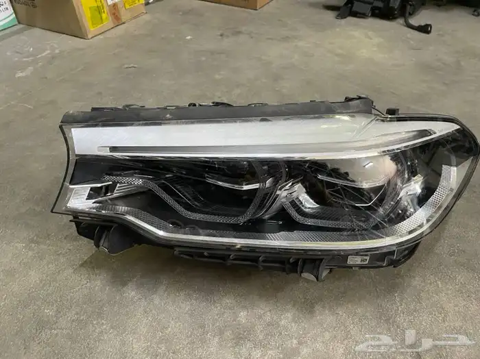 شمعات بي ام 8