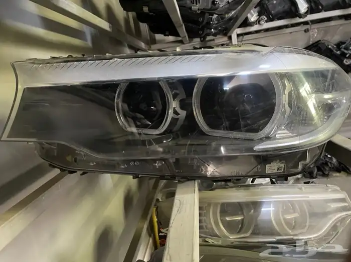 شمعات بي ام 5