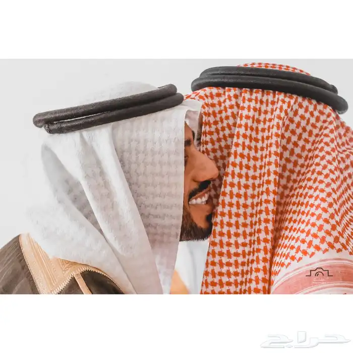 مصور -منتجات-مؤتمرات-مناسبات-سيارات بأسعار رمزية 5