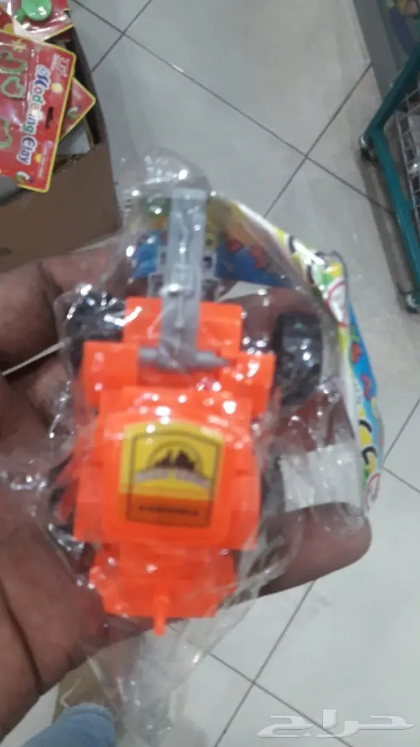 العاب اطفال من ريال ونص1.50 9