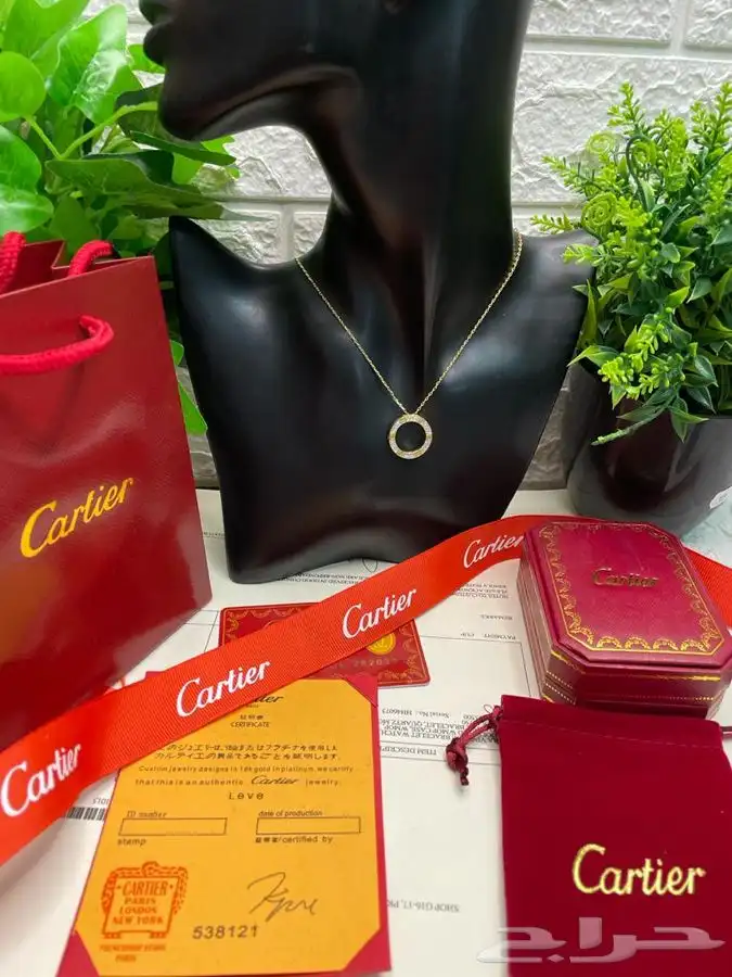 شوزات وشماغ عالية الجوده 83