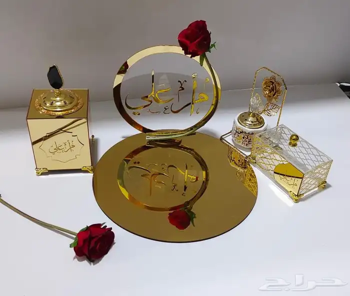 شوزات وشماغ عالية الجوده 25