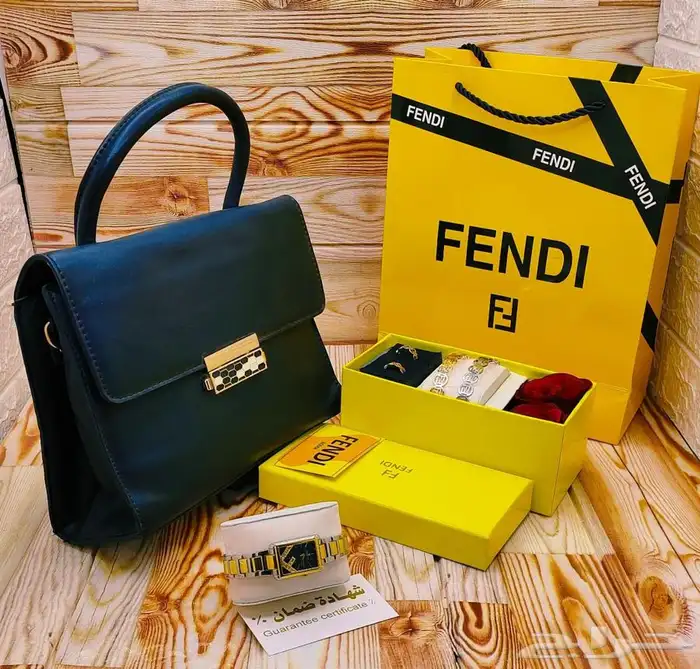 شوزات وشماغ عالية الجوده 41